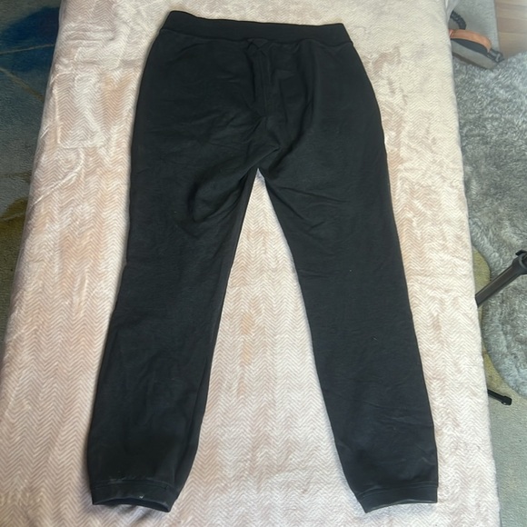 ivivva grey sweatpants sz 14 EUC pockets elastic cuffs - Picture 7 of 8